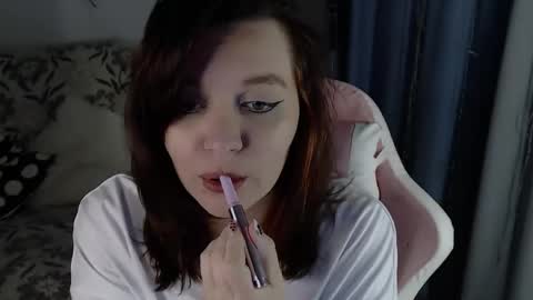 Milla online show from April 20, 8:10 pm