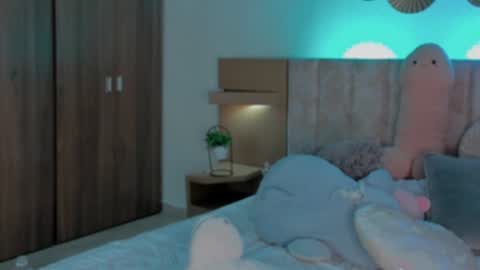 erika rf99 online show from December 12, 2:26 am