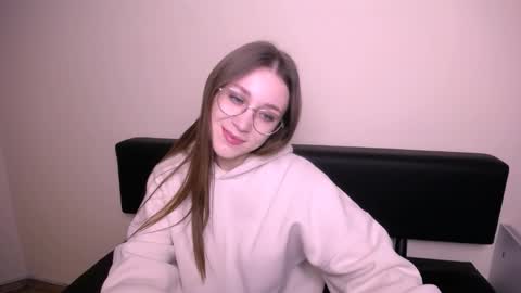 Milla online show from November 27, 10:28 am