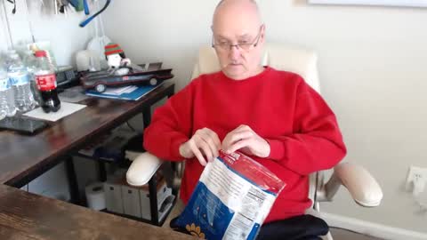 Snapshot of millenium0129 chatting on January 14, 6:28 pm millenium0129 online show from January 14, 6:28 pm