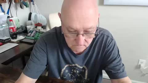 Snapshot of millenium0129 chatting on November 15, 3:30 pm millenium0129 online show from November 15, 3:30 pm