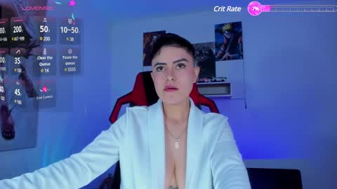 Im girl my name is Johana  online show from December 27, 10:05 pm