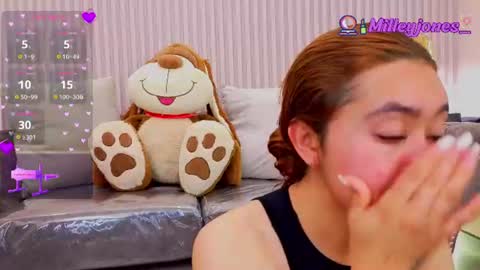 Snapshot of milleyjones_ chatting on July 3, 12:00 pm milleyjones_ online show from July 3, 12:00 pm