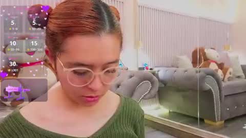 Snapshot of milleyjones_ chatting on July 15, 10:31 am milleyjones_ online show from July 15, 10:31 am
