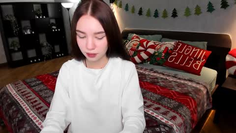 Snapshot of milli_brownn chatting on December 19, 7:18 am Milli online show from December 19, 7:18 am