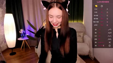 Snapshot of milli_brownn chatting on January 28, 12:22 pm Milli online show from January 28, 12:22 pm