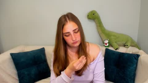 millibrooksss online show from June 26, 2:27 am