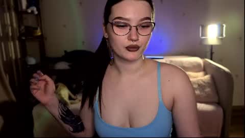 Millie online show from July 31, 2:49 pm