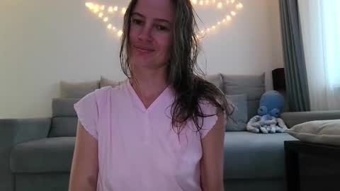 milly_browski online show from September 16, 2:18 pm