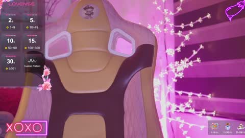 MILLY online show from February 5, 1:04 am