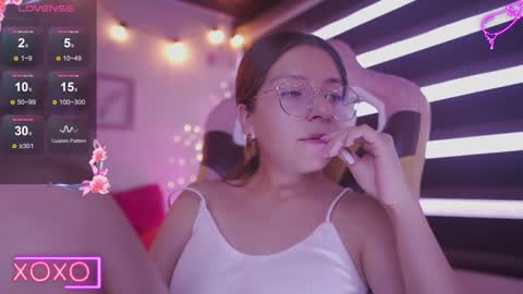 MILLY online show from February 8, 6:33 pm