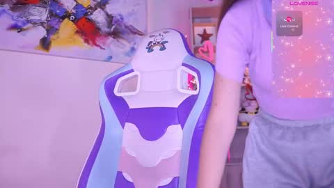 MILLY online show from March 8, 7:53 pm