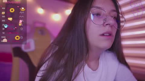 MILLY online show from April 15, 8:09 pm