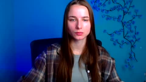 Snapshot of milly_liss chatting on July 10, 5:34 am Milly online show from July 10, 5:34 am