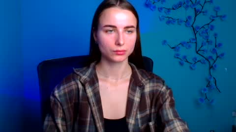Snapshot of milly_liss chatting on July 14, 5:34 am Milly online show from July 14, 5:34 am