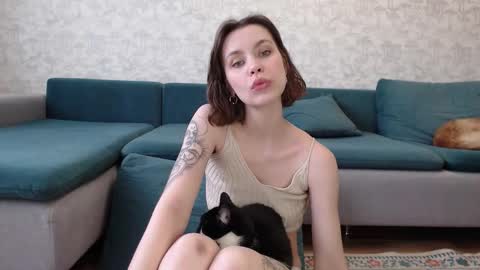 Milly online show from March 4, 7:25 am