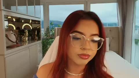 Snapshot of milly_shelton chatting on May 19, 12:55 pm Milly Shelton online show from May 19, 12:55 pm