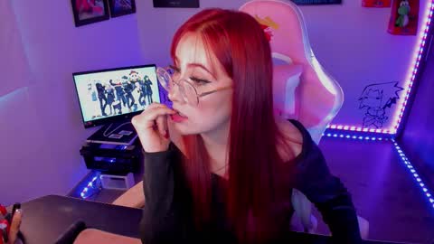 Monkey D Maddie online show from September 25, 10:46 pm