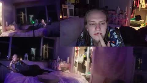 Snapshot of millycums chatting on November 15, 9:50 am millycums online show from November 15, 9:50 am