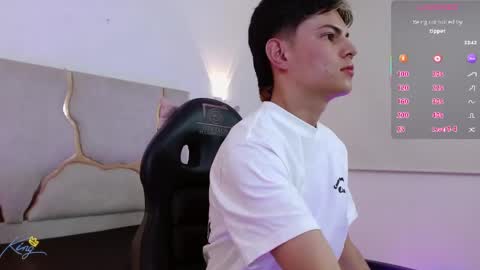 MILO  online show from April 25, 4:15 am