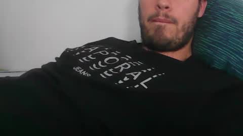 milowww1601 online show from December 3, 12:59 pm