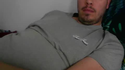 milowww1601 online show from December 28, 1:06 pm