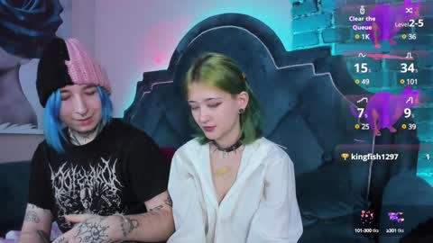 Snapshot of milten_trish chatting on January 28, 10:23 pm milten_trish online show from January 28, 10:23 pm