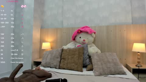 Milu Gomez online show from December 15, 10:26 pm