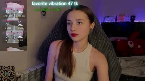 Emily online show from December 4, 4:48 pm