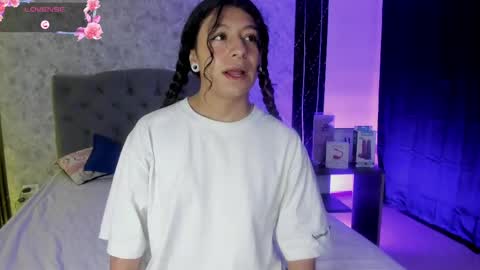 Mily online show from April 21, 3:02 am