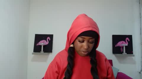 Snapshot of milykaebony69 chatting on October 3, 7:22 pm milykaebony69 online show from October 3, 7:22 pm