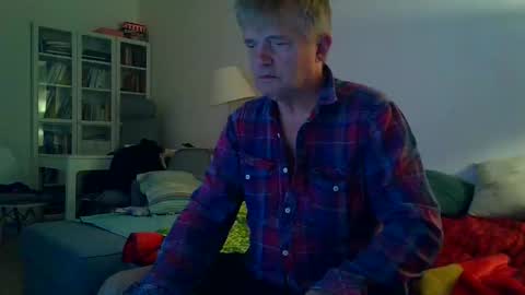  Milymen26  Polish man  master  fereskik straight mature online show from April 8, 9:15 pm