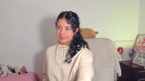 Snapshot of mimi_sa chatting on April 26, 3:15 am Mimii online show from April 26, 3:15 am