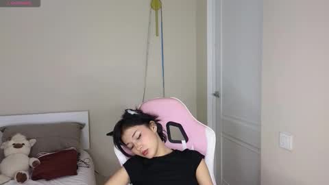 Kiko online show from March 8, 3:10 am