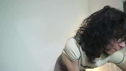  IRIS  online show from October 28, 8:07 am