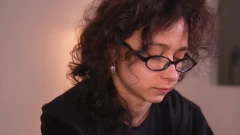  IRIS  online show from November 22, 7:40 am