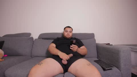 Mimi Malo online show from December 25, 5:48 am