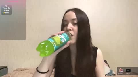 mimipurr online show from February 12, 4:24 pm