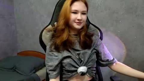 hi Im Mina  online show from August 1, 6:56 am
