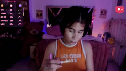 Snapshot of minami_nakamura chatting on April 26, 2:20 am minami_nakamura online show from April 26, 2:20 am