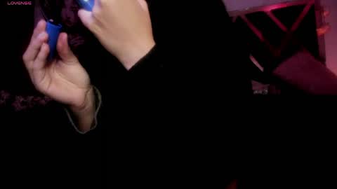 Snapshot of minami_nakamura chatting on May 5, 1:46 am minami_nakamura online show from May 5, 1:46 am