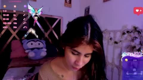 Snapshot of minami_nakamura chatting on May 19, 2:40 am minami_nakamura online show from May 19, 2:40 am