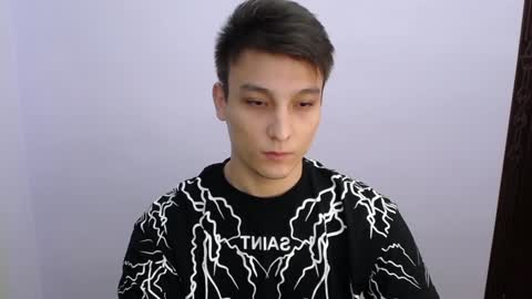 Snapshot of minato_kabuki chatting on December 4, 8:40 pm MINATO online show from December 4, 8:40 pm