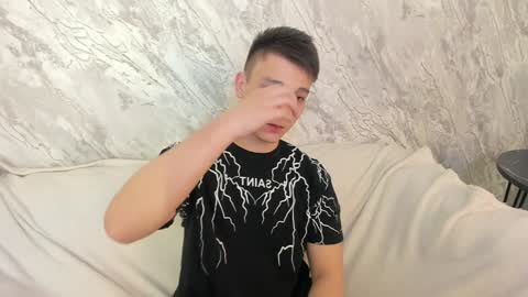 Snapshot of minato_kono chatting on February 1, 6:08 pm minato_kono online show from February 1, 6:08 pm