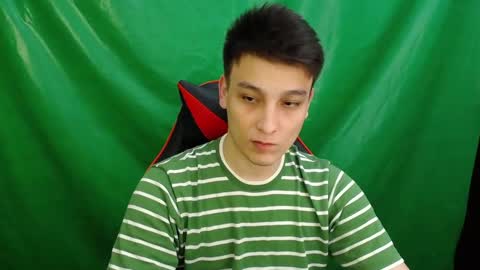 Snapshot of minato_kono chatting on October 18, 10:54 pm minato_kono online show from October 18, 10:54 pm