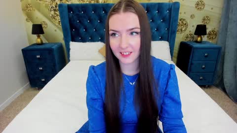 Snapshot of minchelskatrina chatting on December 13, 11:55 am minchelskatrina online show from December 13, 11:55 am
