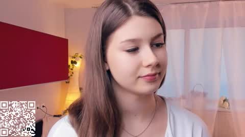 Snapshot of minditrelles chatting on October 23, 7:18 am Mindi online show from October 23, 7:18 am