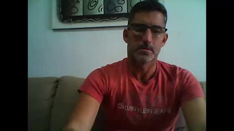 Snapshot of mindthestep chatting on December 21, 10:00 am MIND online show from December 21, 10:00 am