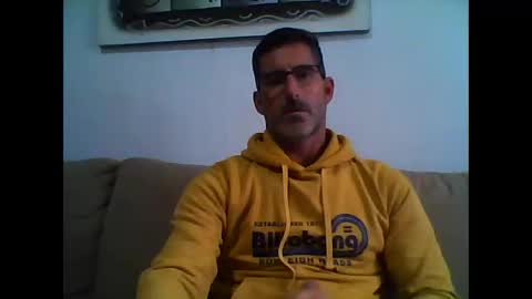 Snapshot of mindthestep chatting on March 6, 4:47 pm MIND online show from March 6, 4:47 pm