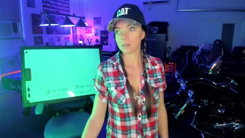 Mindy Mars online show from April 3, 11:19 am